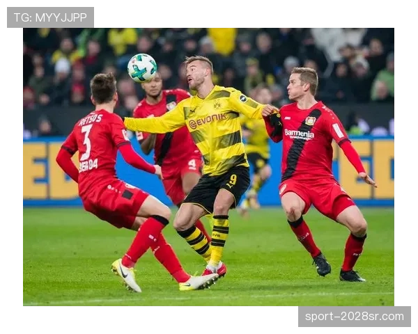 博尼法斯如何以力量型中锋打法撕裂防线