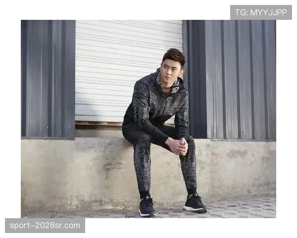 刚看到宁泽涛街拍，穿得比我全年的工资还贵，心态炸了