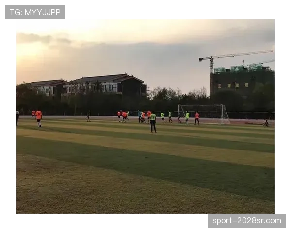 波格巴本赛季直塞创造机会增多，是否源于对中卫的压制？