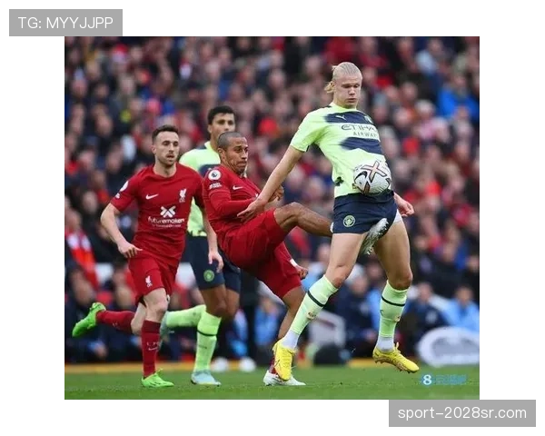 坎塞洛的分散传球驱动与哈兰德单点终结模式的战术对比